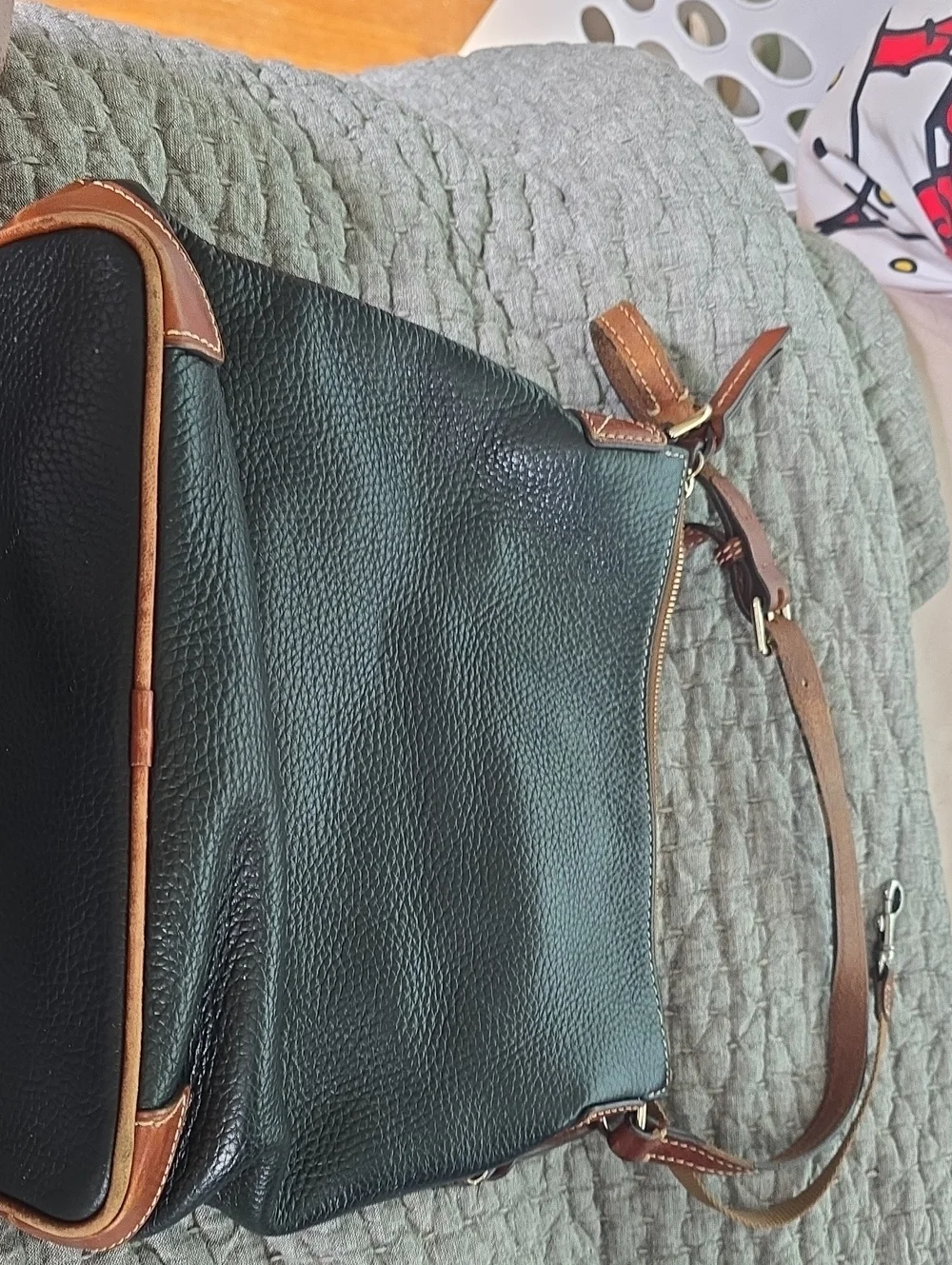 *Vintage 1975* Dooney & Bourke  Crossbody